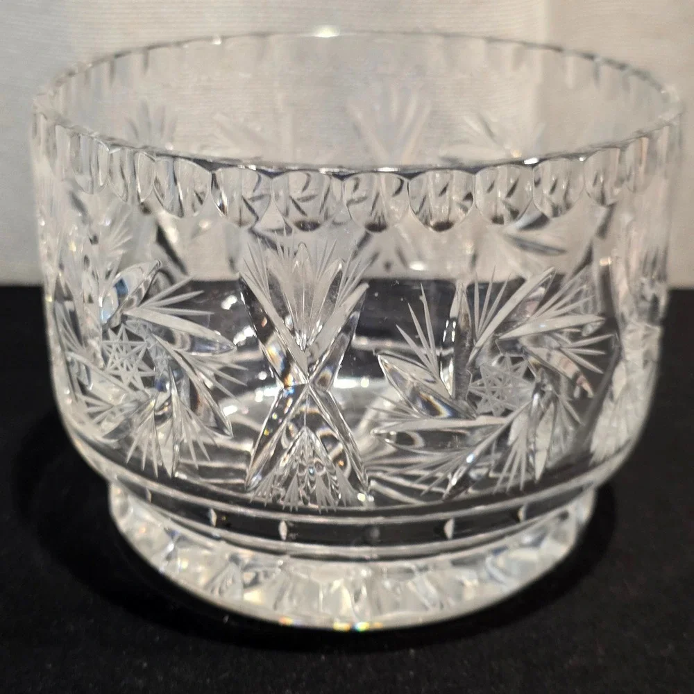 Vintage Pinwheel Cut Crystal Glass Serving Bowl Ice Bucket Scalloped Rim Heavy